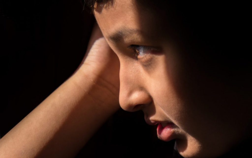 مراقب تخصصی اوتیسم